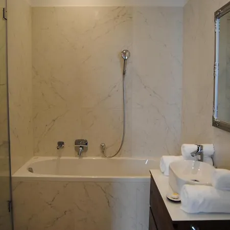 Uttoe Luxury 4*