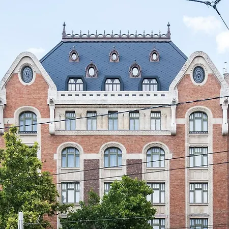 Uttoe Luxury Budapest